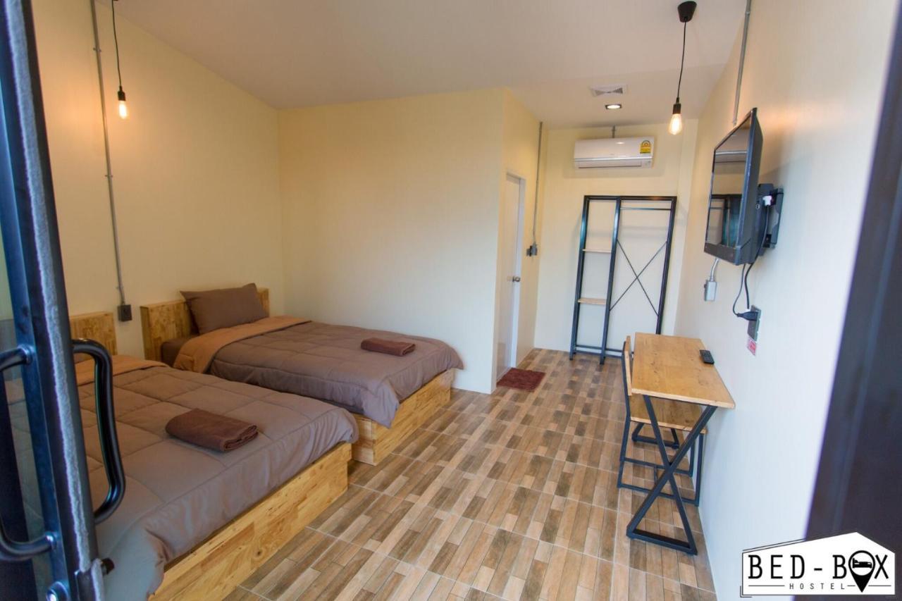 Bed Box Hotel Nakhonratcsaszima Kültér fotó