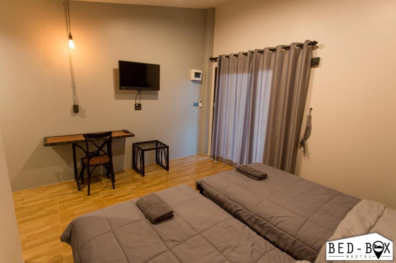 Bed Box Hotel Nakhonratcsaszima Kültér fotó