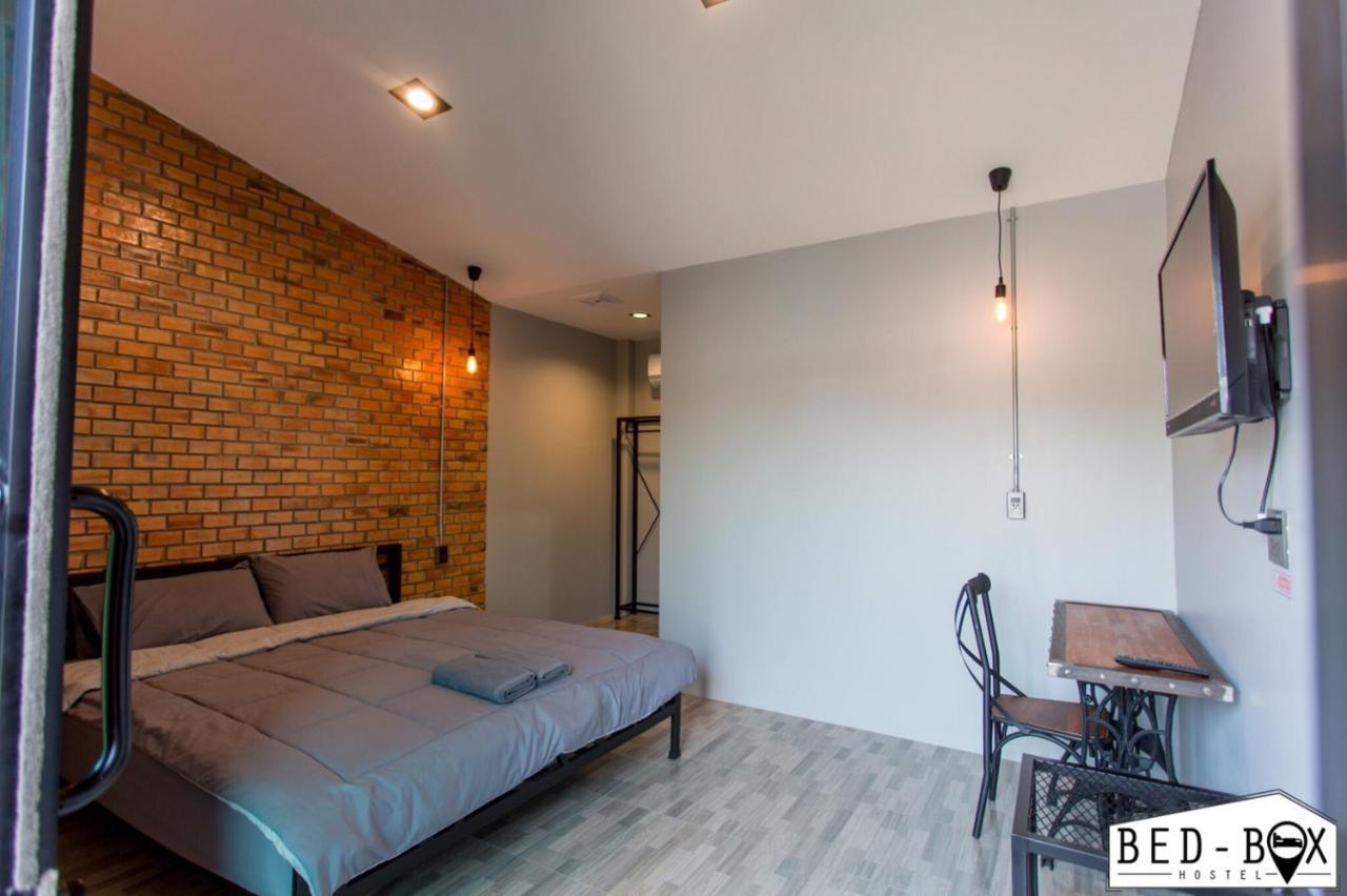 Bed Box Hotel Nakhonratcsaszima Kültér fotó