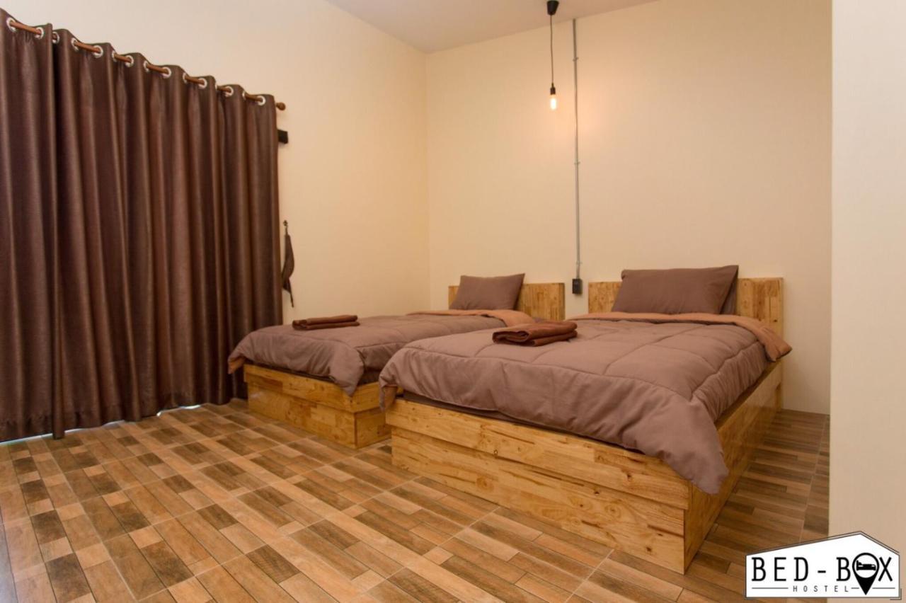 Bed Box Hotel Nakhonratcsaszima Kültér fotó