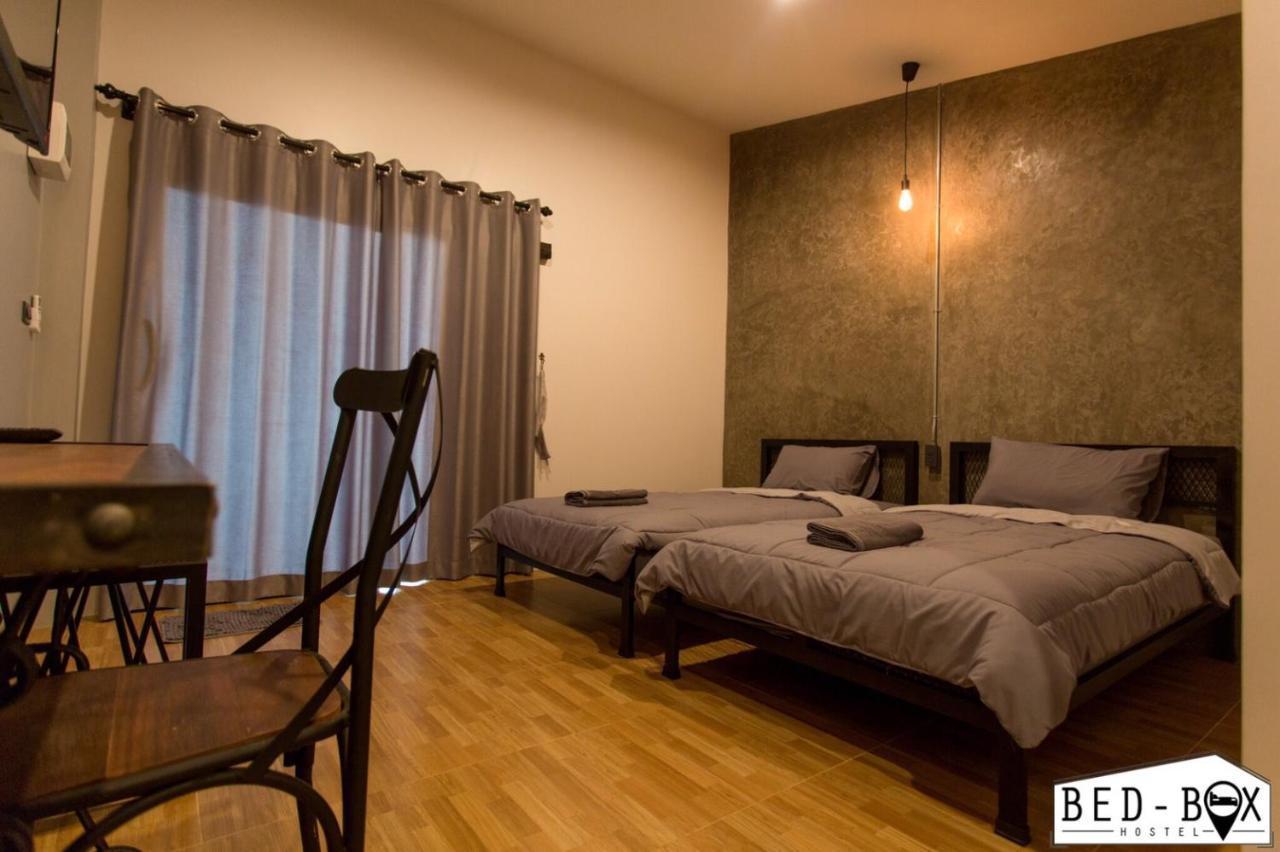Bed Box Hotel Nakhonratcsaszima Kültér fotó